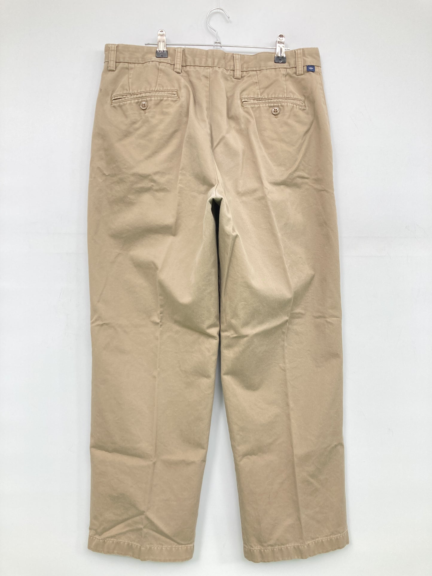 チノパンツ