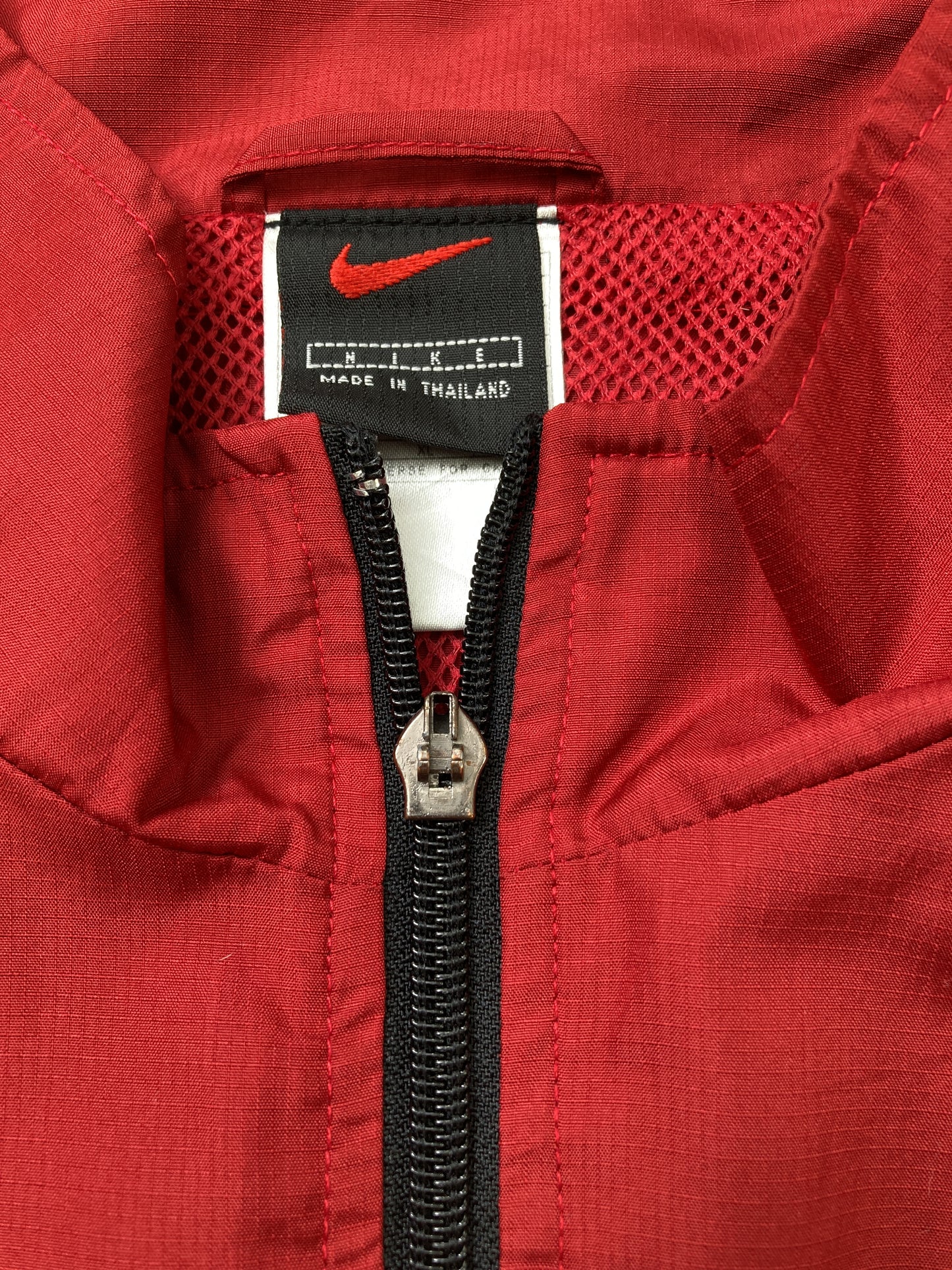 ナイロンジャケット