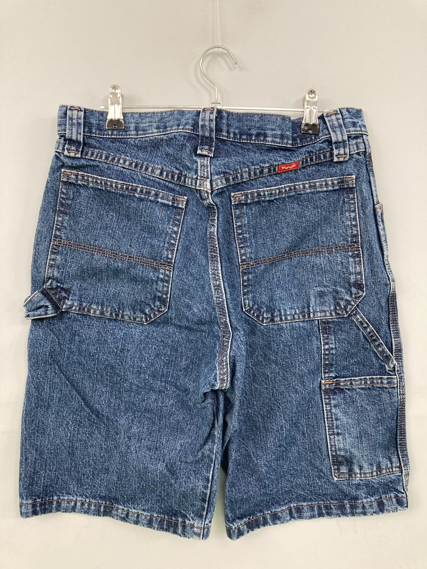デニムパンツ