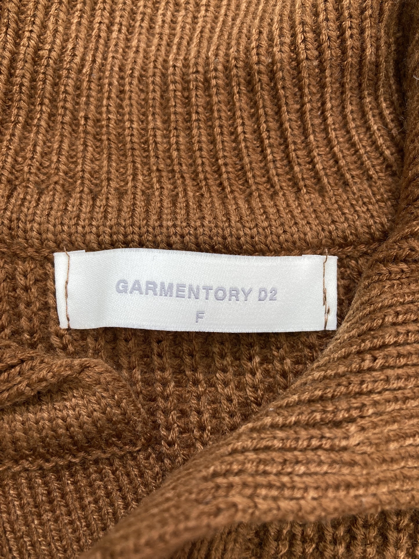 ニット/セーター