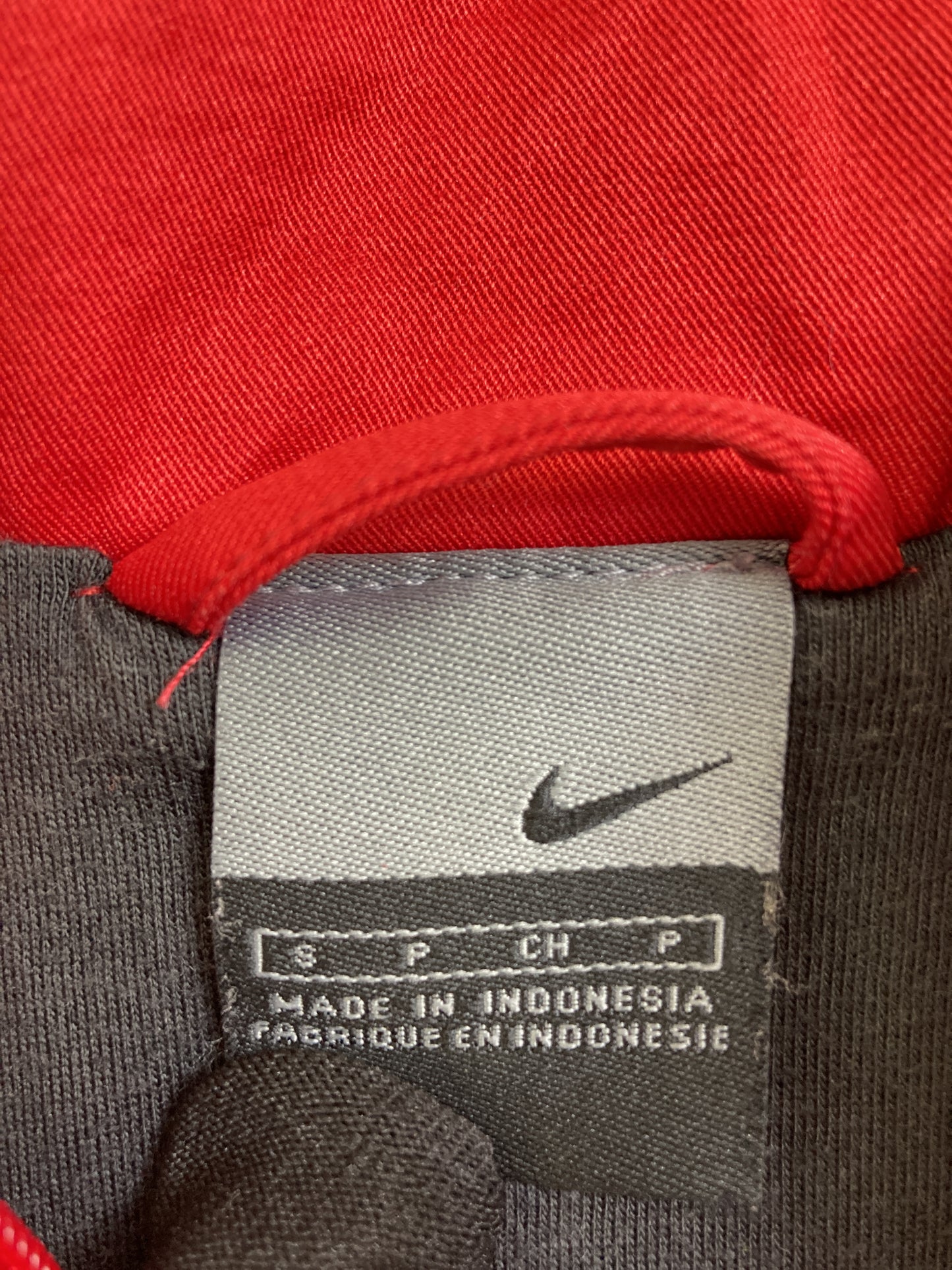 ナイロンジャケット