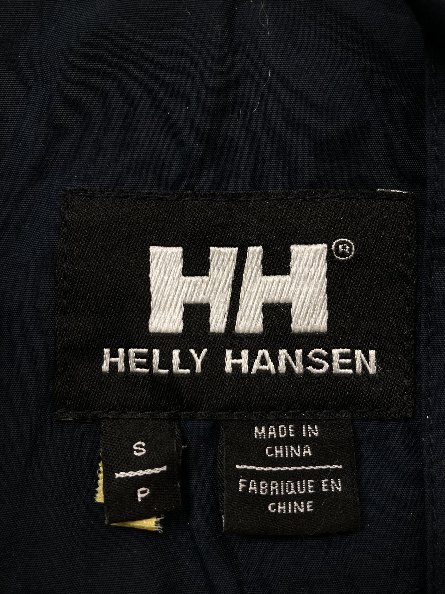 ナイロンジャケット