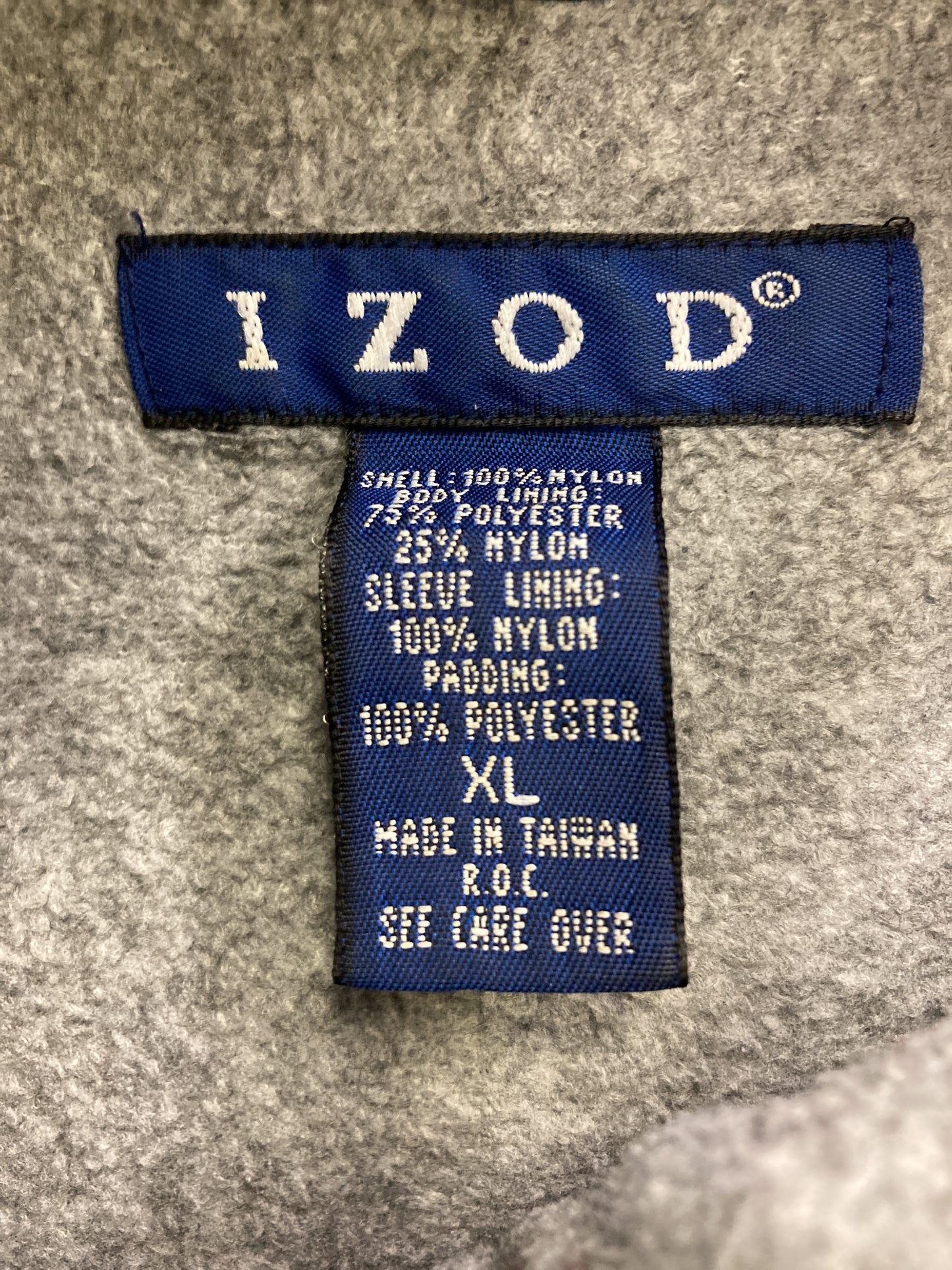 ナイロンジャケット