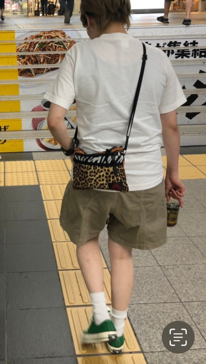 ショルダーバッグ