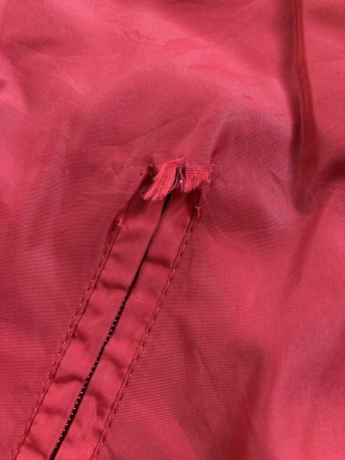 ナイロンジャケット