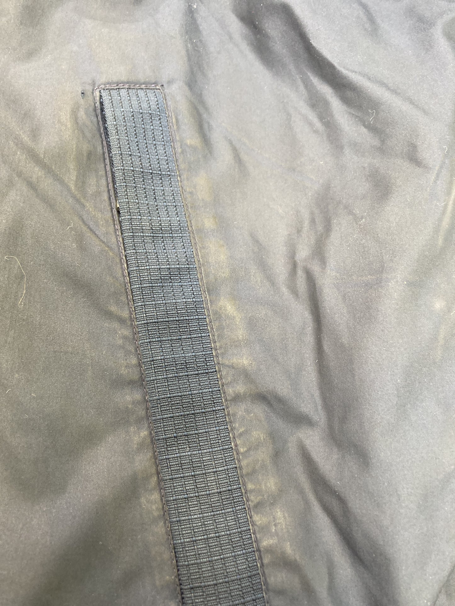 ナイロンジャケット