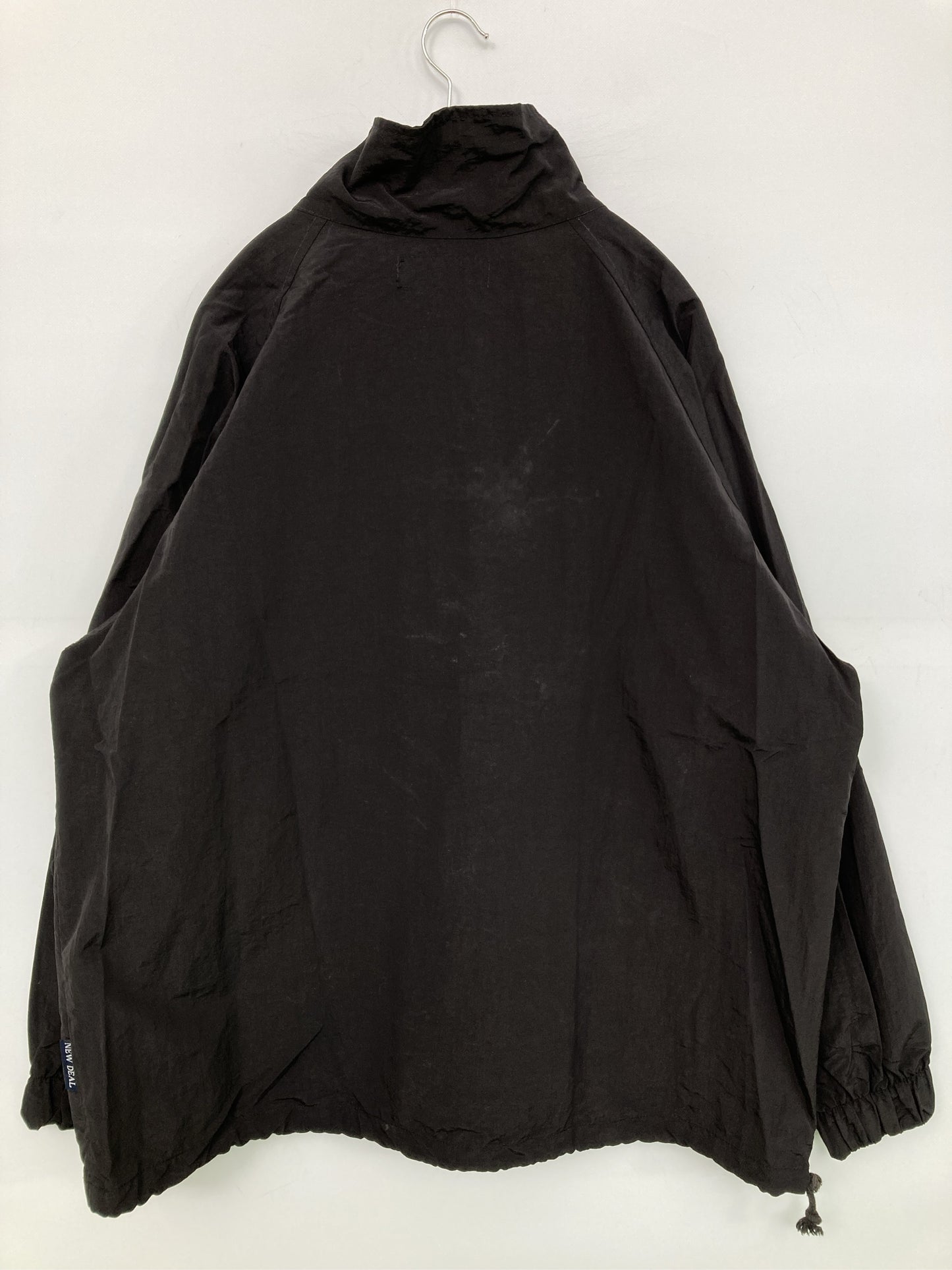 ナイロンジャケット