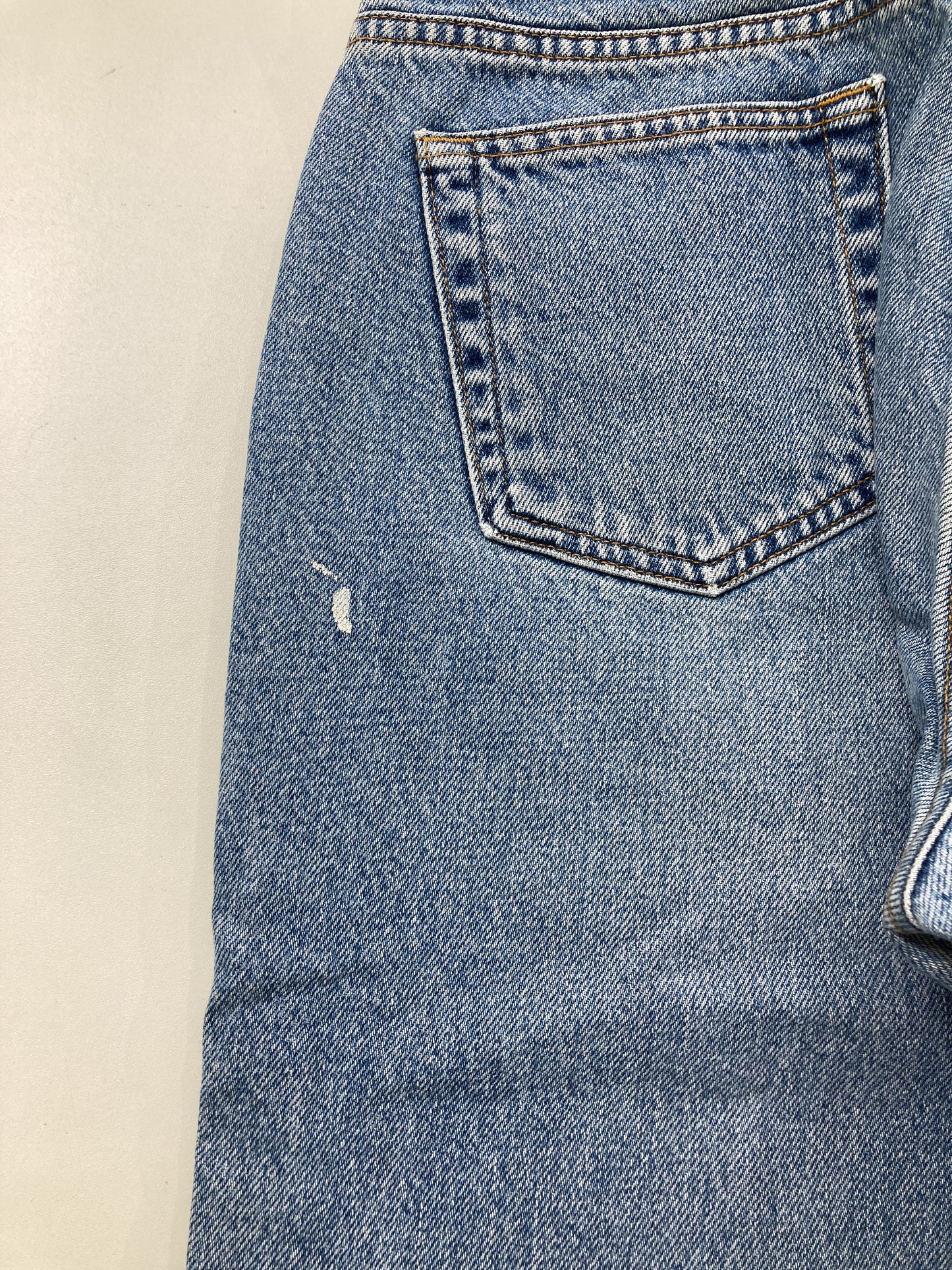 デニムパンツ